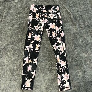 Victoria secret pink and black floral leggings